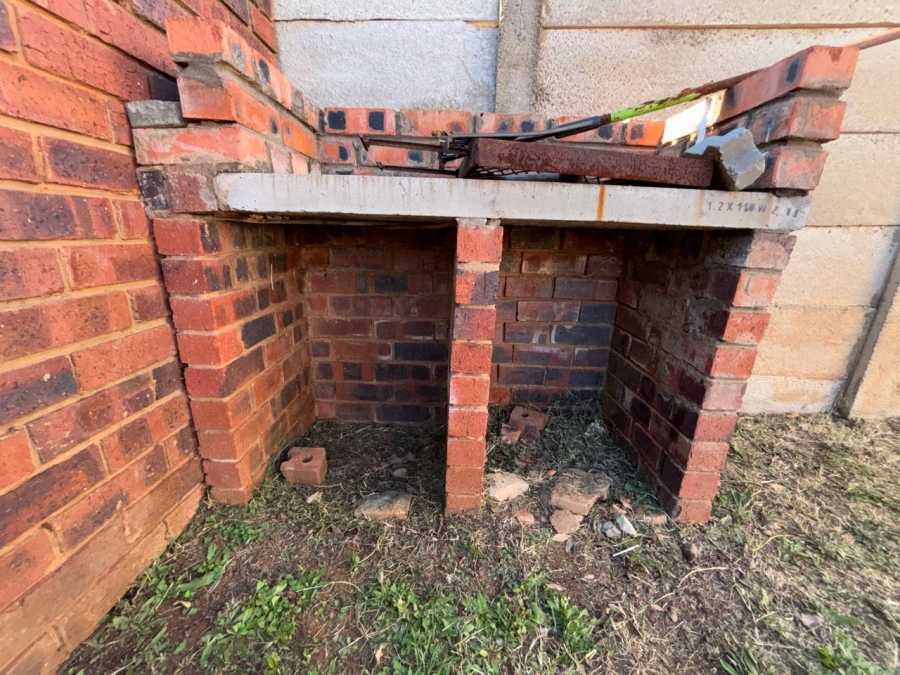 3 Bedroom Property for Sale in Langenhovenpark Free State